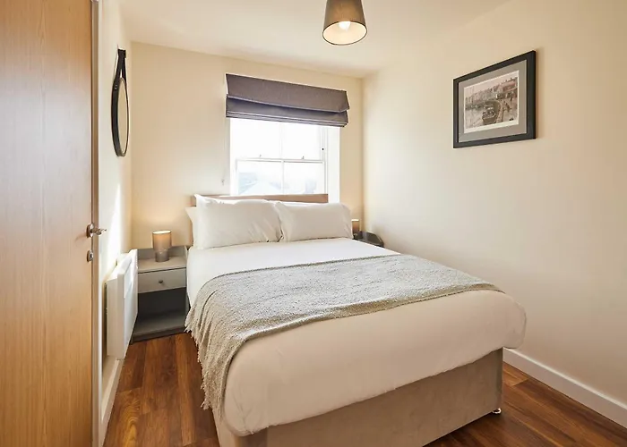 Host & - Benedictine Suite, Flat 9 Appartement Whitby