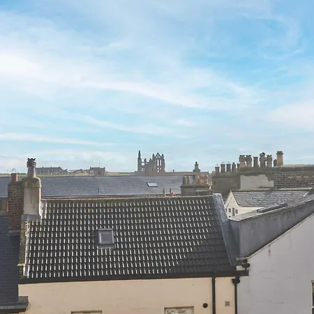 Host & - Benedictine Suite, Flat 9